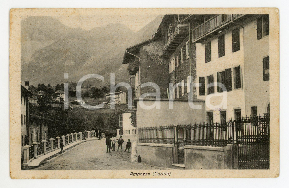 1920 ca CARNIA - AMPEZZO Panorama del paese - Cartolina ANIMATA FP VG  Cartolina postale d'epoca, viaggiata.CONDIZIONI: FAIR FORMATO: FP    originale e autentica 1