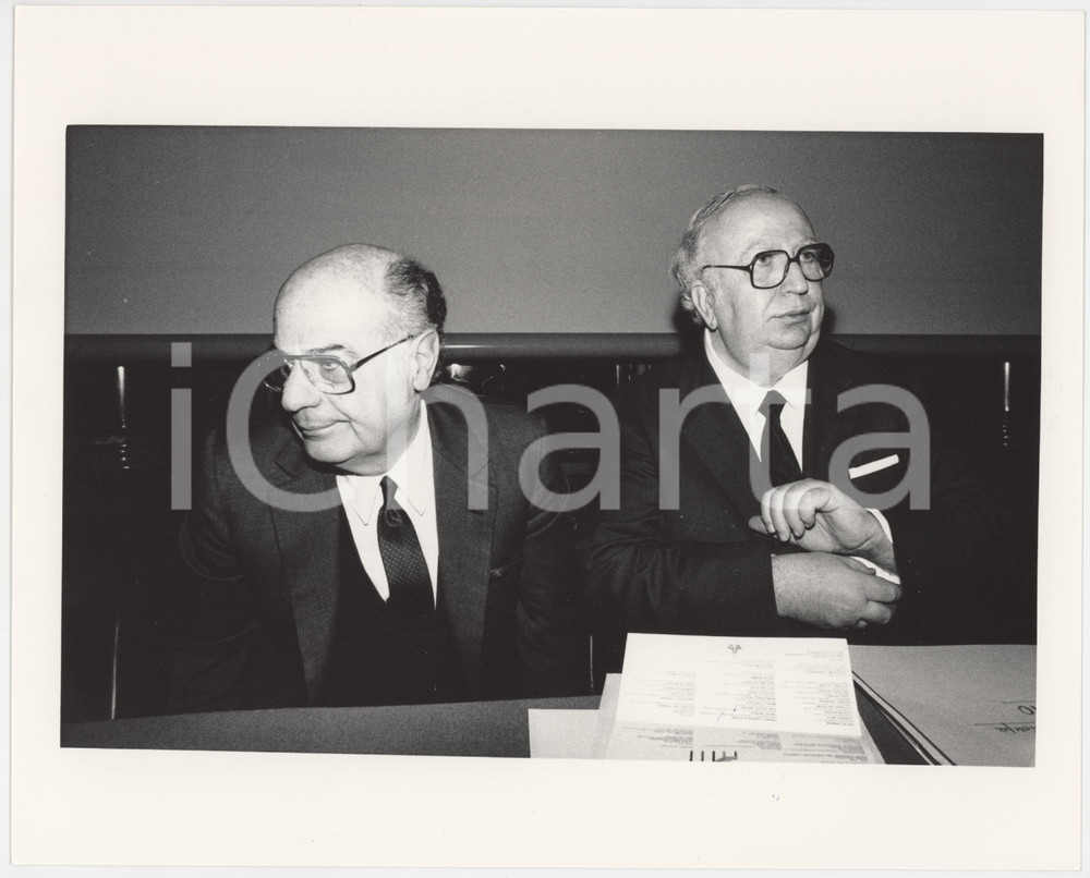 Fotografia d epoca originale 1985 ca MILANO  PRI Giovanni SPADOLINI Oscar MAMMÃŒ Foto 25x20 cm 4 1