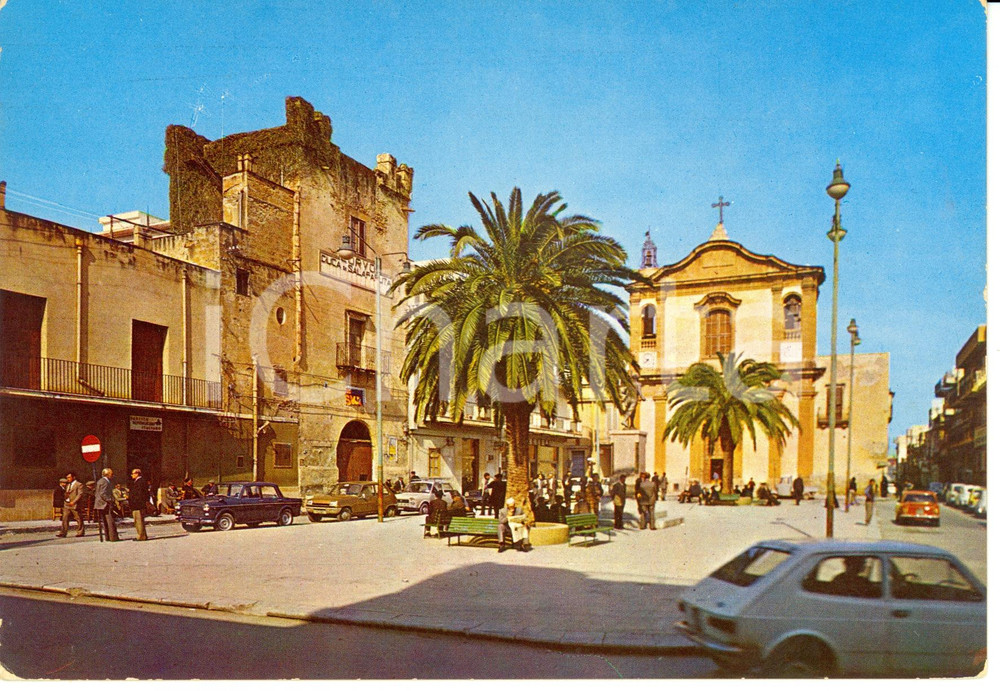Cartolina originale da collezione 1960 ca CASTELDACCIA PA Piazza Matrice Cartolina postale FG NV 1