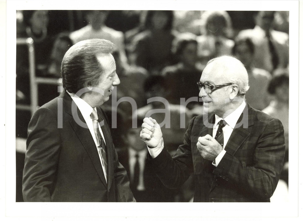 1985 ca CANALE CINQUE - SUPERFLASH Mike BONGIORNO con Arrigo LEVI *Foto 24x18