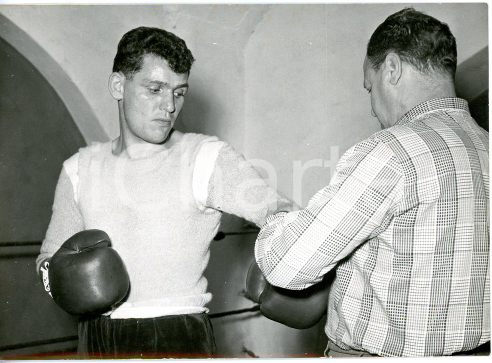 1956 ROMA BOXE PESI WELTER Il pugile Emilio MARCONI in allenamento - Foto 18x13
