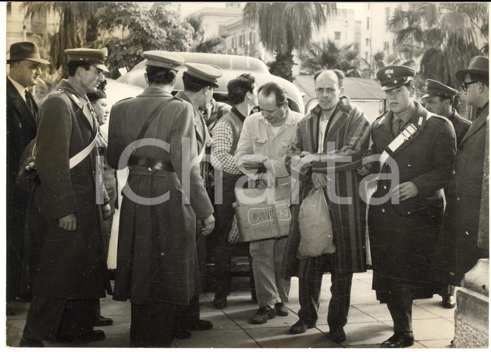 1957 PALERMO Carcere UCCIARDONE Trasferimento detenuti per ammutinamento *Foto