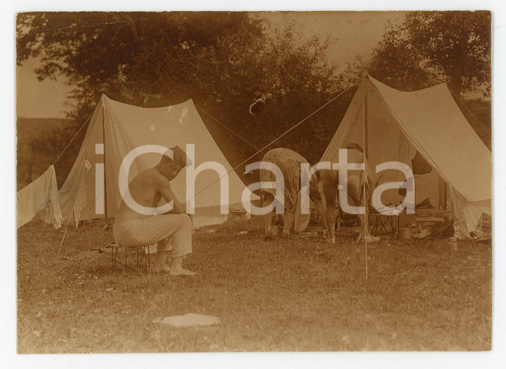 1920 ca GRANDHAM - FRANCE Campers people with tents - Photo 12x8 cm  Fotografia d'epoca.  FAIR/discreto Lievi smussature agli angoli Formato: 12x8 originale e autentica 1