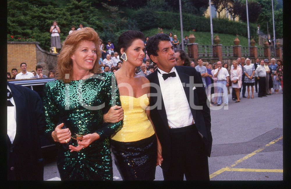 35mm vintage slide* 1988 CERNOBBIO Ali MacGRAW Samantha EGGAR Ritratto (8)