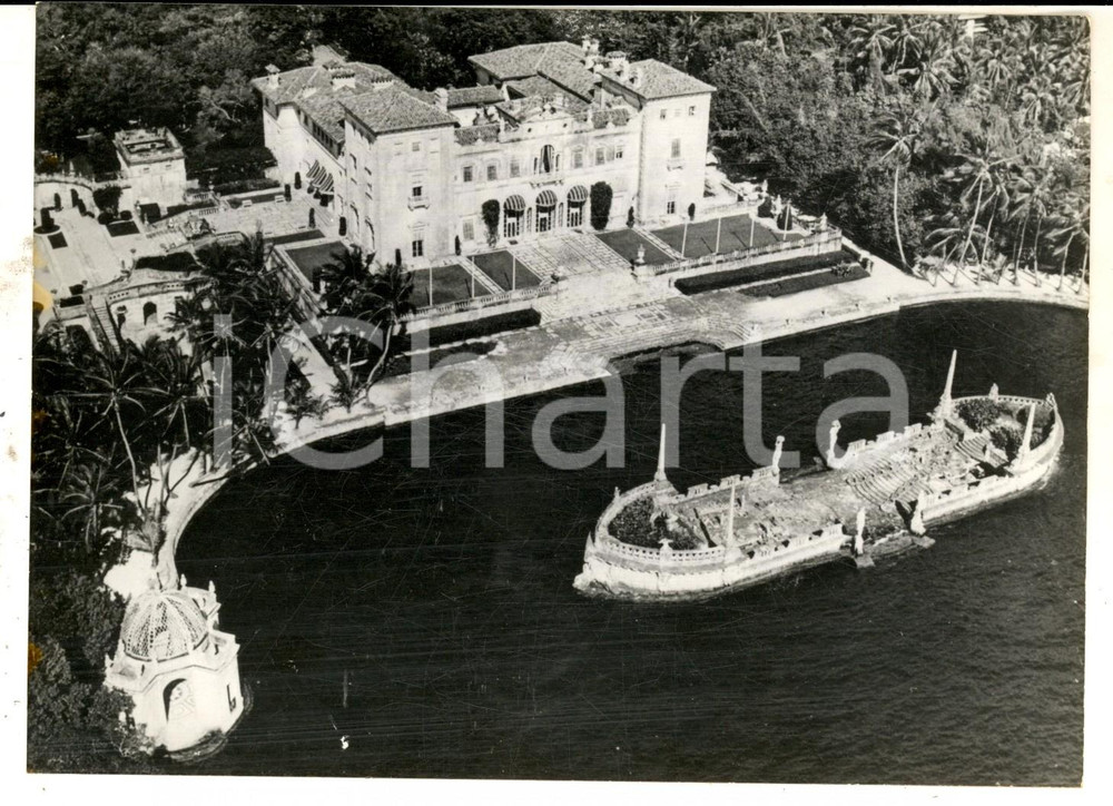 Fotografia d epoca originale 1970 KEY BISCAYNE FLORIDA Villa faraonica con giardini pensili Foto 18x14 cm 1