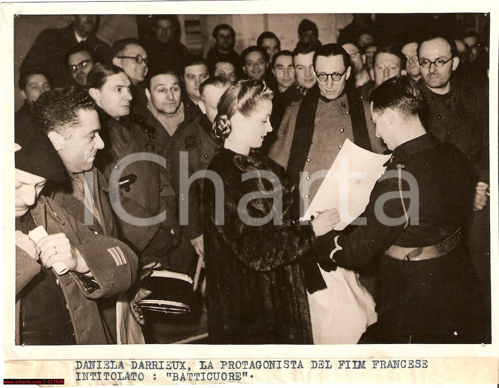 Fotografia d epoca originale 1940 CINEMA Attrice Danielle DARRIEUX firma autografi alla prima di BATTICUORE 1