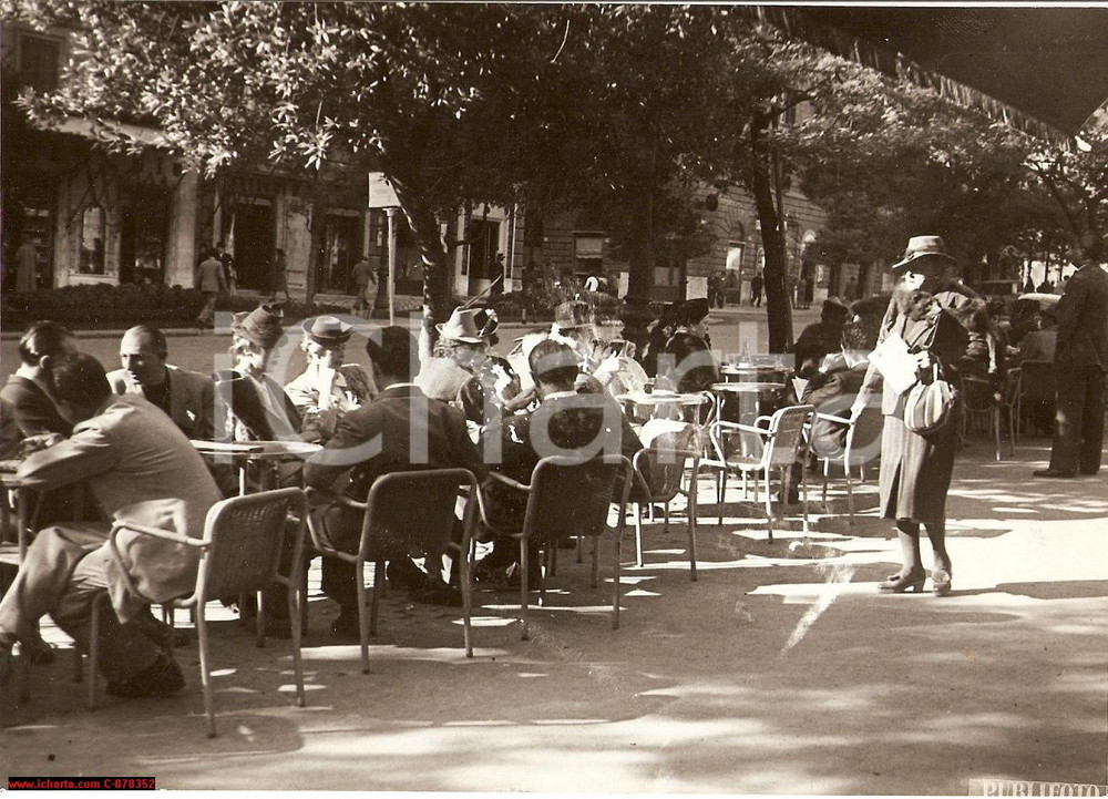 Fotografia d epoca originale 1941 Roma Via Veneto  Dolce vita Foto animata Photo 1