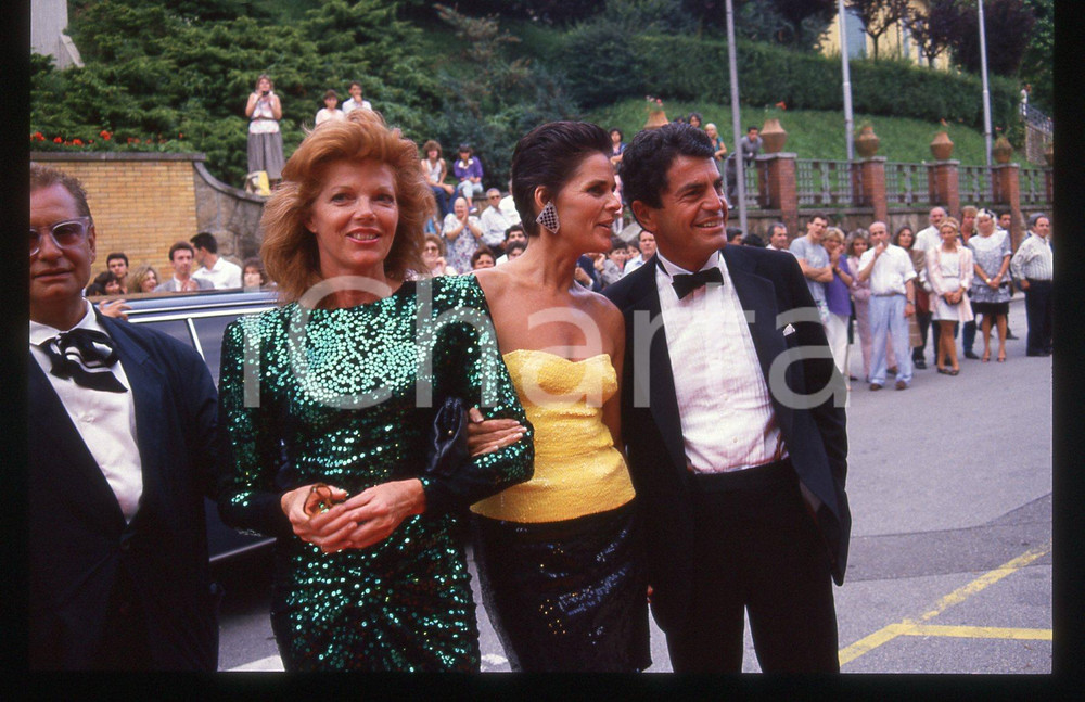35mm vintage slide* 1988 CERNOBBIO Ali MacGRAW Samantha EGGAR Ritratto (7)