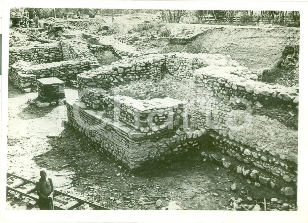 Fotografia d epoca originale 1933 AQUILEIA UD ? Particolare degli scavi archeologici Fotografia 1