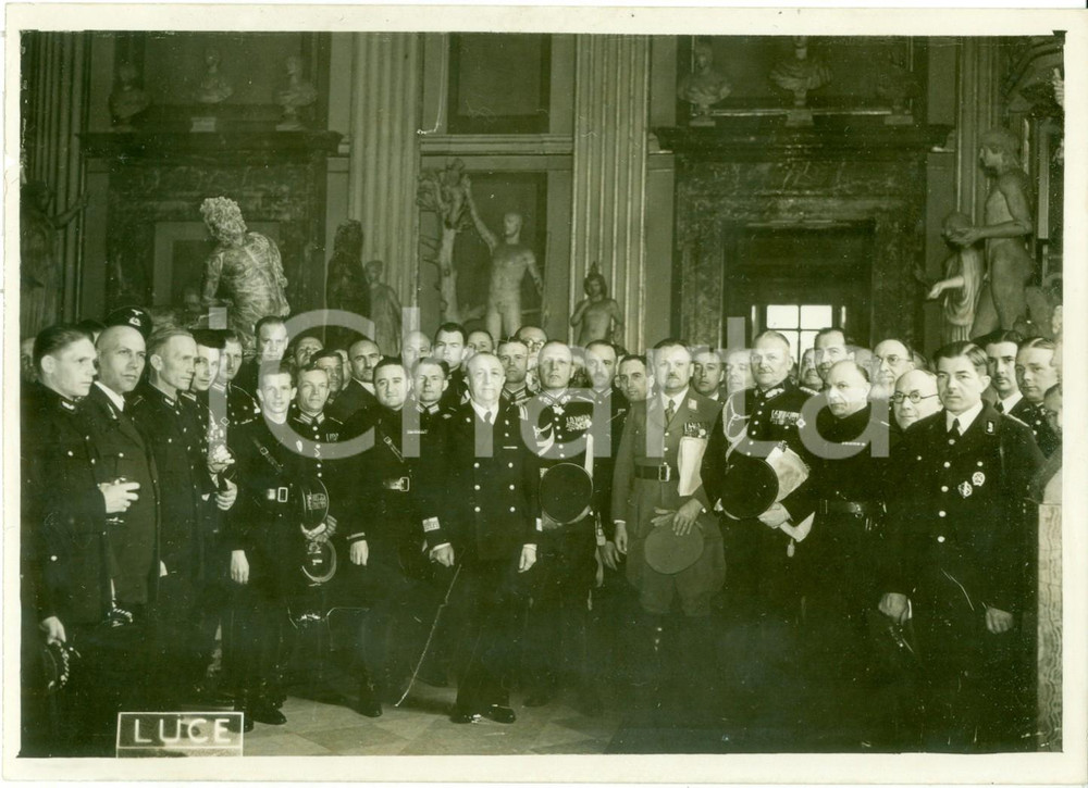 Fotografia d epoca originale 1939 ROMA Ferrovieri tedeschi ricevuti in CAMPIDOGLIO Fotografia 1
