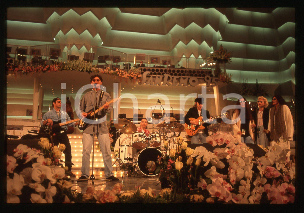 35mm vintage slide* 1995 FESTIVAL SANREMO - Robbie ROBERTSON (2)