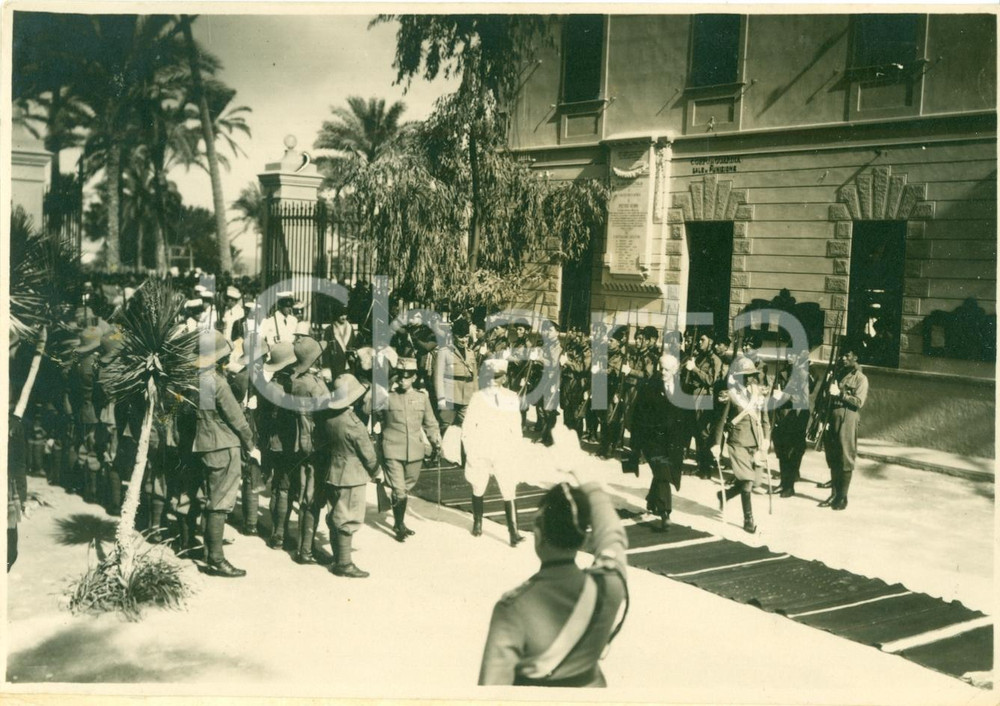 Fotografia d epoca originale 1928 TRIPOLI LIBIA Messa militare alla BUSETTA con VITTORIO EMANUELE III Foto 1