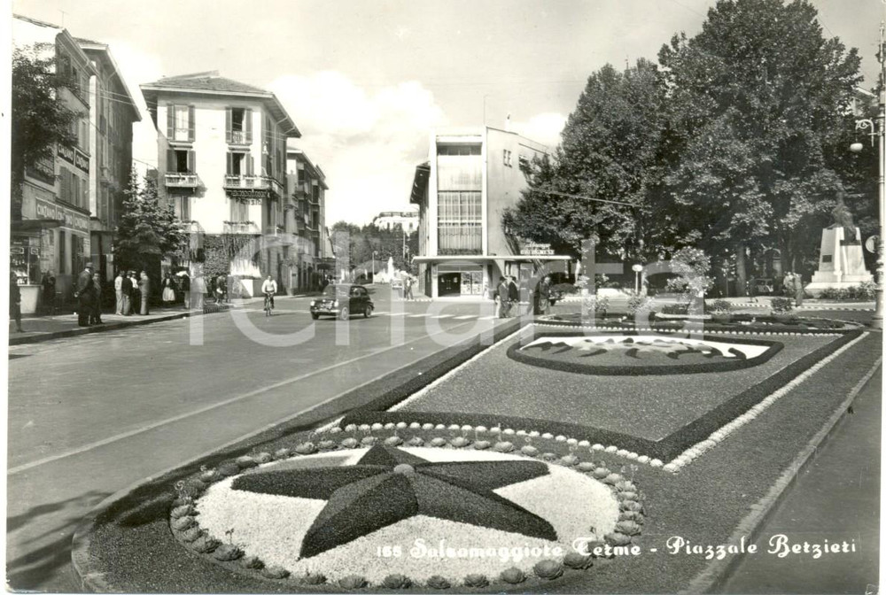 Cartolina originale da collezione 1965 SALSOMAGGIORE TERME PR Scorcio piazzale BERZIERI Cartolina ANIMATA FG VG 1