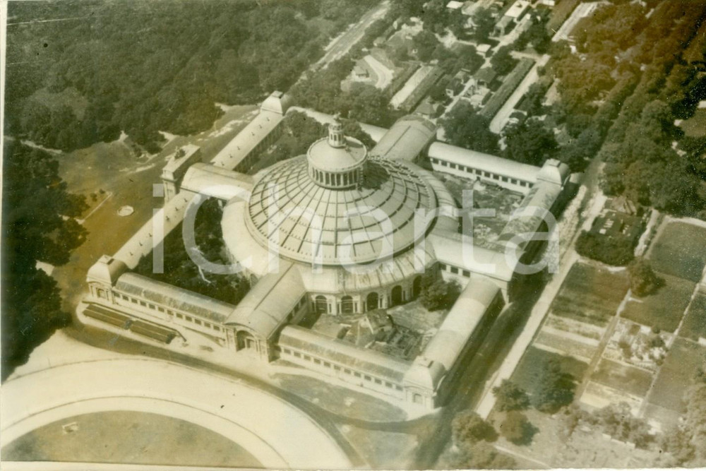 Fotografia d epoca originale 1937 WIEN O Veduta dell edificio della ROTUNDE Fotografia aerea 1
