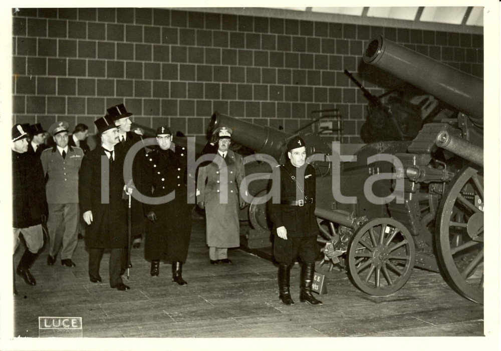 Fotografia d epoca originale 1939 ROMA Arthur Neville CHAMBERLAIN Edward WOOD of HALIFAX Mostra Minerale Foto 1
