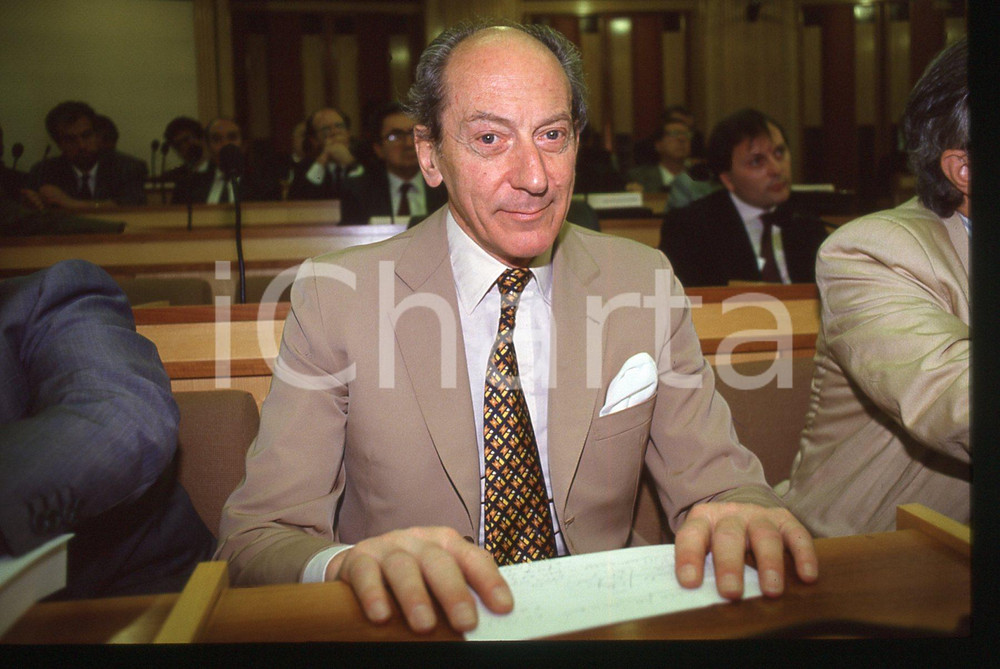 Fotografia d epoca originale 35mm vintage slide 1985 ca ITALIA Raniero VANNI D ARCHIRAFI ad un convegno 1 1
