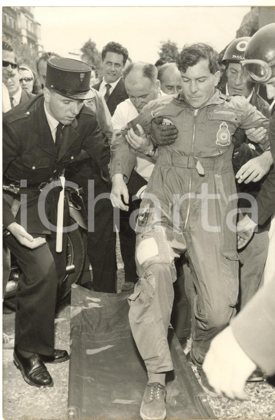 1959 MOTOCICLISMO PARIS-LONDON Soccorsi al capitano RYDER della RAF - Foto 