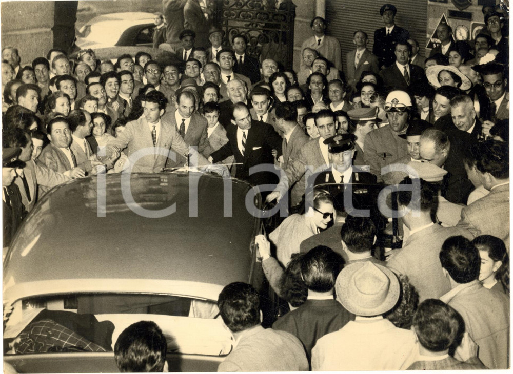1957 GENOVA Hotel Colombia - Arrivo dei principi Ranieri e Grace di Monaco 