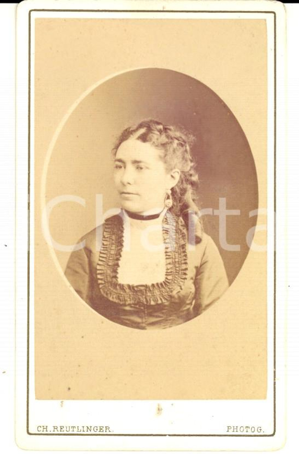 Fotografia d'epoca originale 1880 ca PARIS (F) Ritratto di donna con acconciatura raccolta *Foto REUTLINGER 1