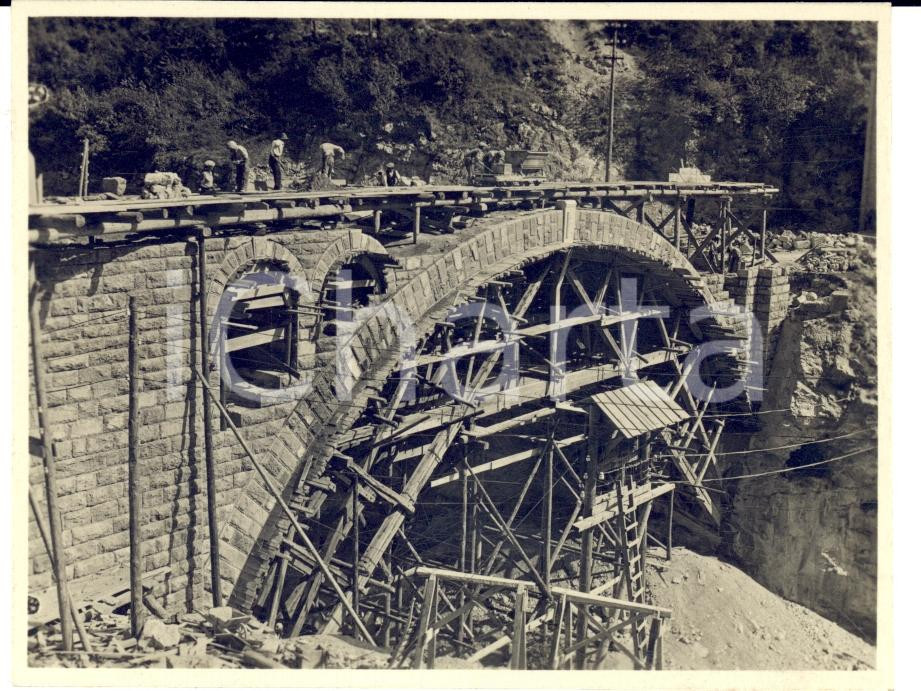Fotografia d epoca originale 1932 ROCCHETTA MS Costruzione di ponte per la diga sul TEGLIA Foto 11 x 9 1