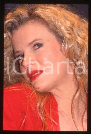 35mm vintage slide* 1990 CINEMA Portrait of american actress Kim BASINGER (23)