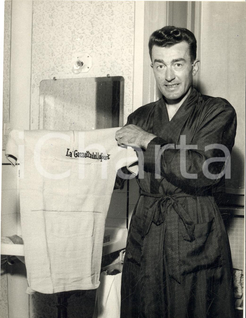 1955 ca CICLISMO GIRO D'ITALIA Louison BOBET con la maglia rosa - Foto 13x18