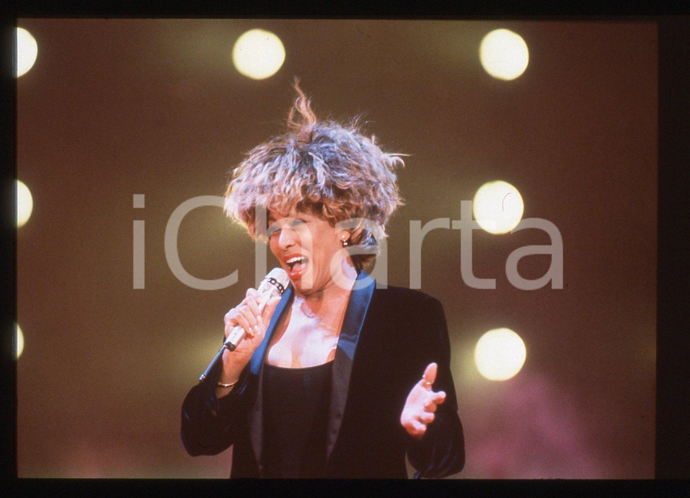 35mm vintage slide* 1996 FESTIVAL SANREMO - Tina TURNER (15)