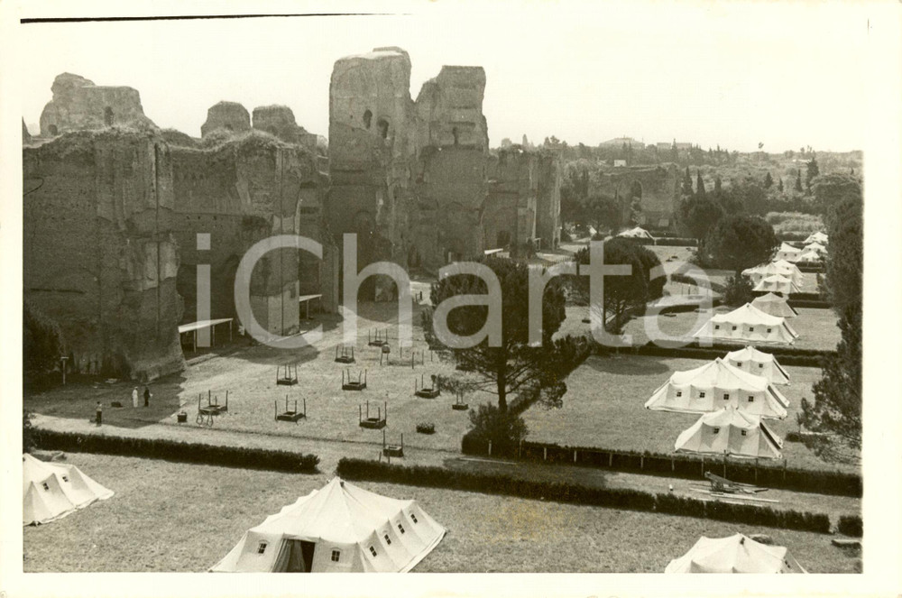 Fotografia d epoca originale 1937 ROMA Terme CARACALLA  Campeggio allestito per donne FASCISTE Fotografia 1