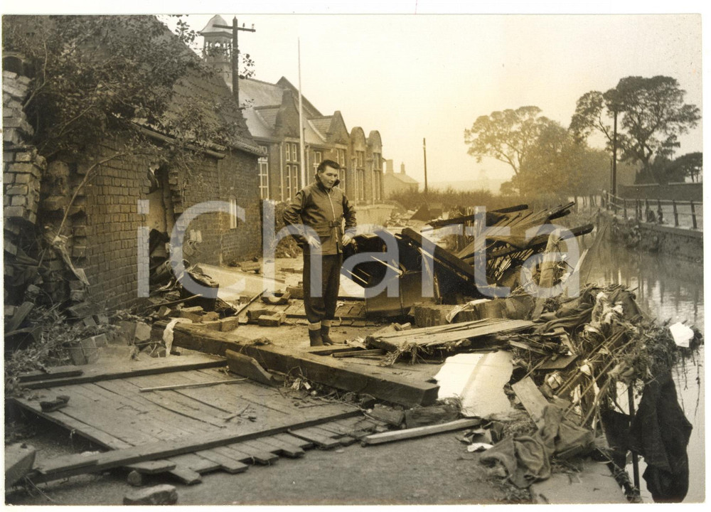 1960 HORNCASTLE River WARING - Debris of the floods *Foto VINTAGE 20x15 cm