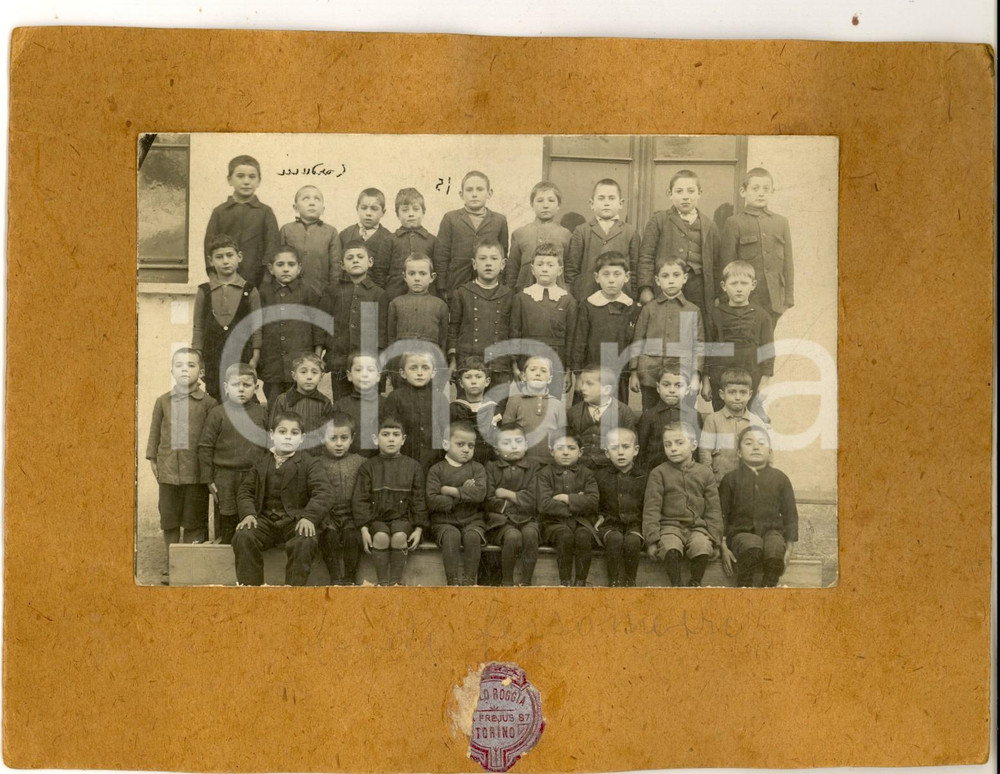 Fotografia d epoca originale 1910 ca TORINO Ritratto di classe elementare maschile Foto ROGGIA 20x15 1