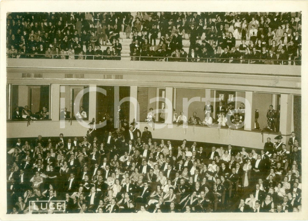 Fotografia d epoca originale 1939 FIRENZE Principi di JUGOSLAVIA al teatro Comunale per Guglielmo Tell Foto 1