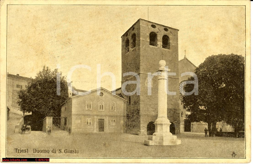 Cartolina originale da collezione 1912 TRIESTE Il Duomo di SAN GIUSTO *Cartolina postale ANIMATA FP VG 1