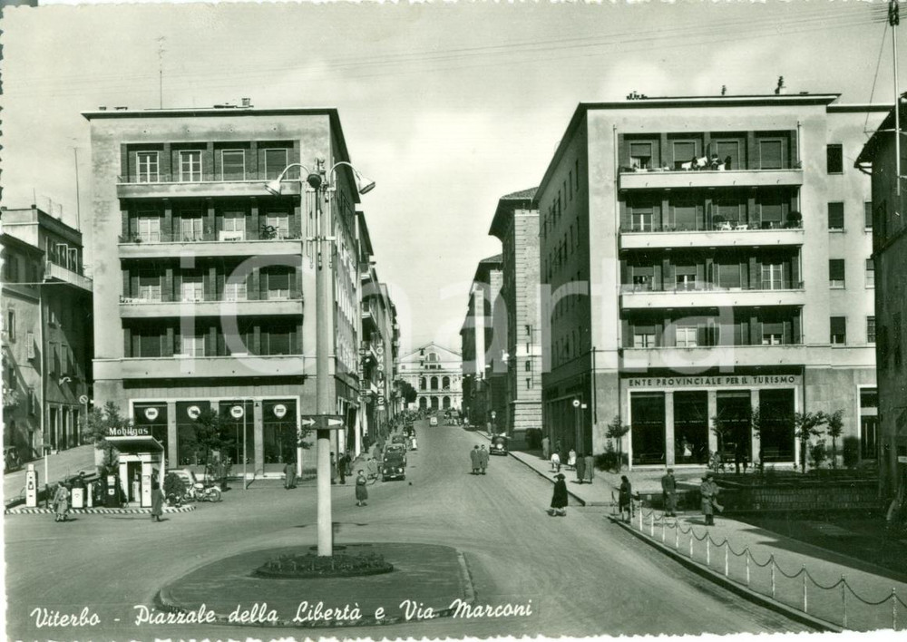 Cartolina originale da collezione 1955 VITERBO P.le LIBERTA  Distributore MOBILGAS FG VG 1