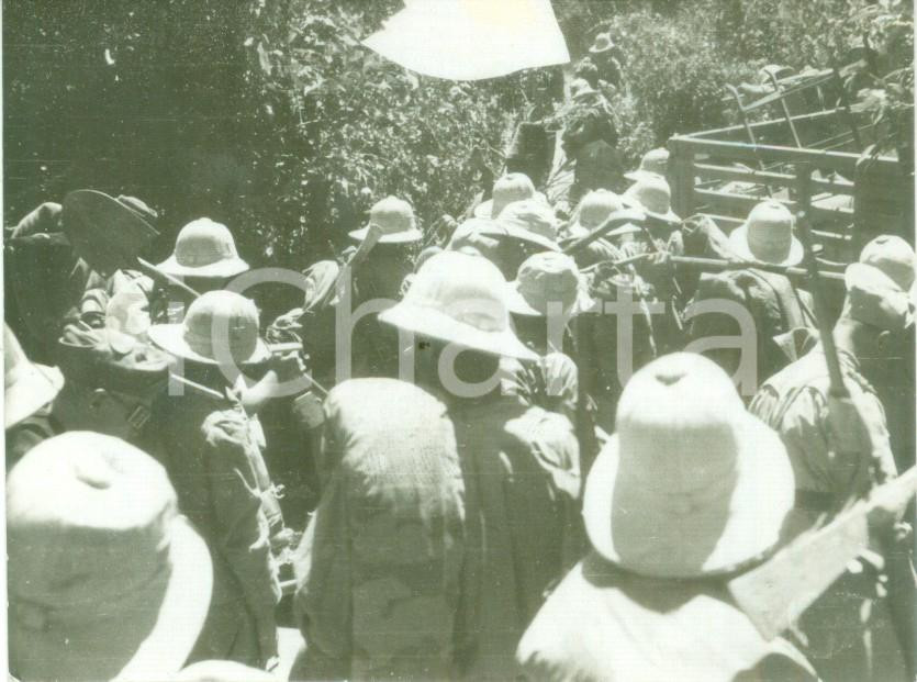Fotografia d epoca originale 1935 AFRICA ORIENTALE ITALIANA Lavoratori in una piantagione Foto DANNEGGIATA 1
