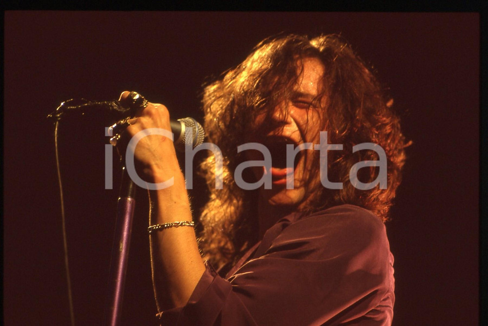 35mm vintage slide* 1990ca MUSICA Enrique BUNBURY degli HEROES DEL SILENCIO (20)