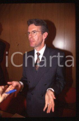 35mm vintage slide* 1995 ca MILAN Patrick GALLAGHER BRITISH TELECOM director (7)