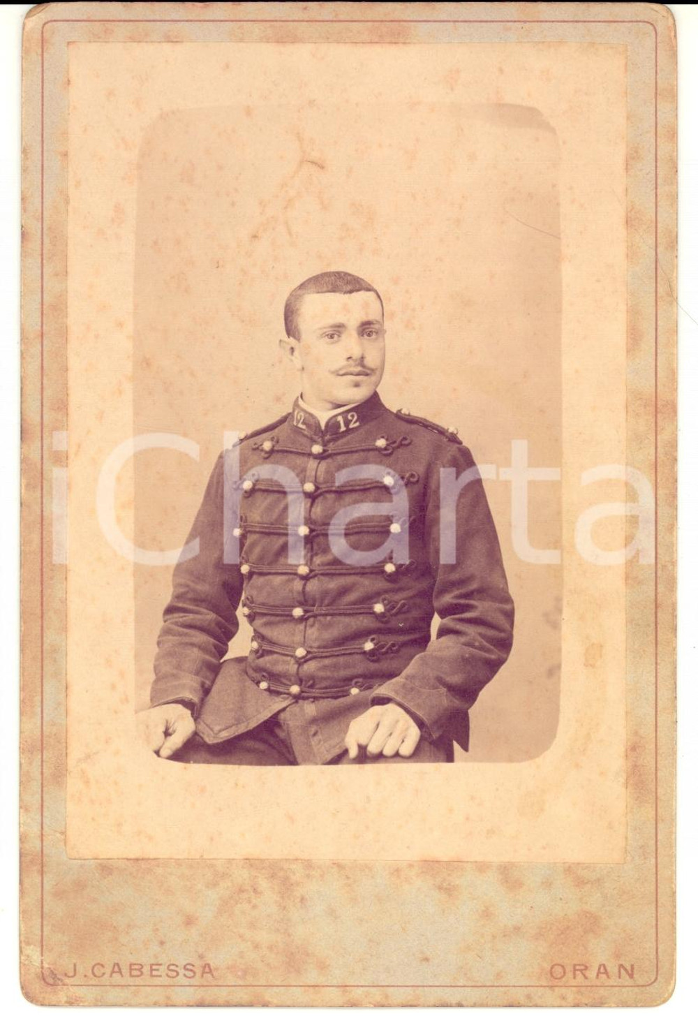 Fotografia d'epoca originale 1890 ORAN (ALGERIE) Portrait d'officier 12e RÃ©giment INFANTERIE *Photo CABESSA 1
