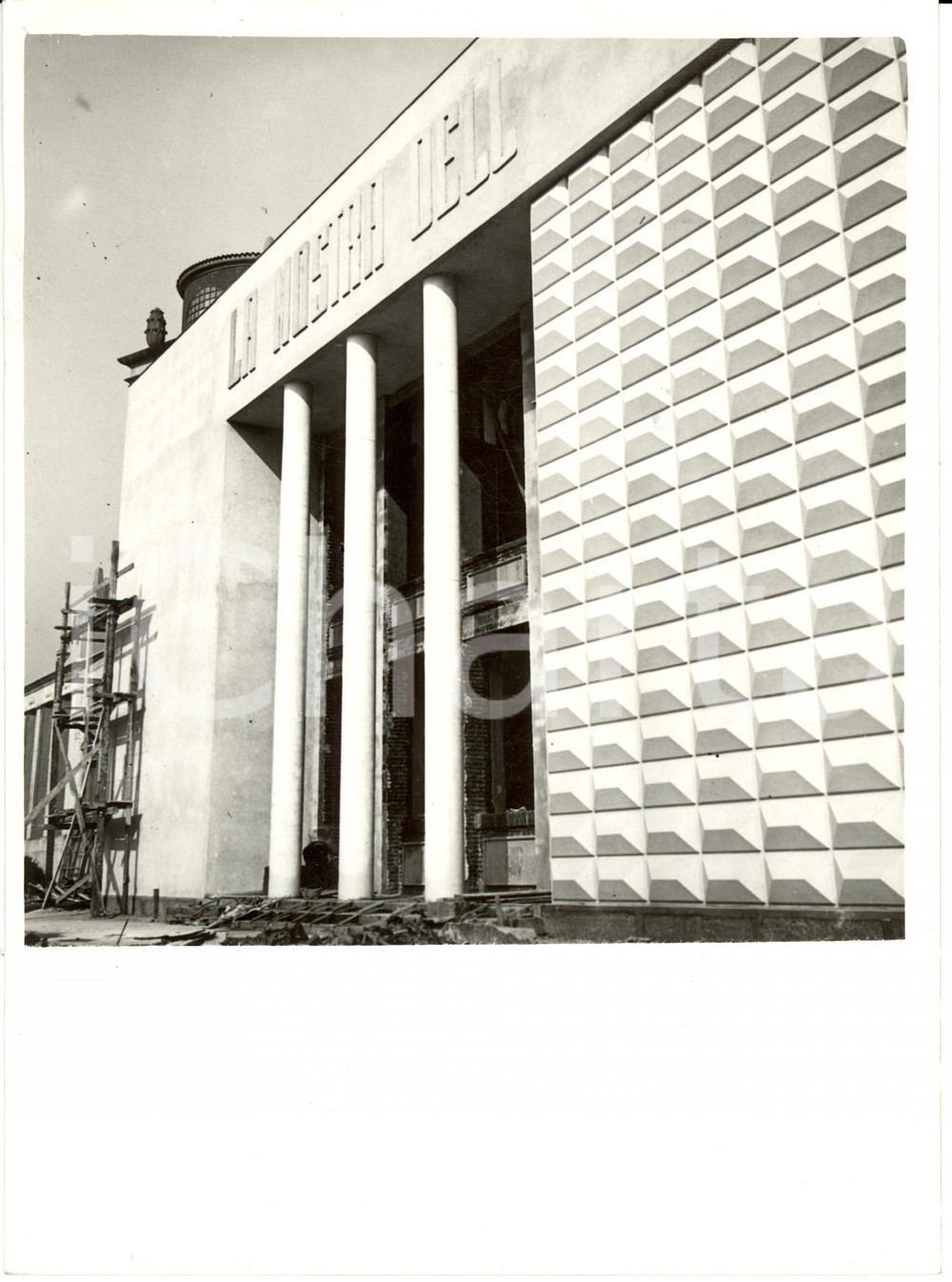 Fotografia d epoca originale 1938 MILANO Fiera Campionaria  Il nuovo padiglione Mostra della Scuola Foto 1