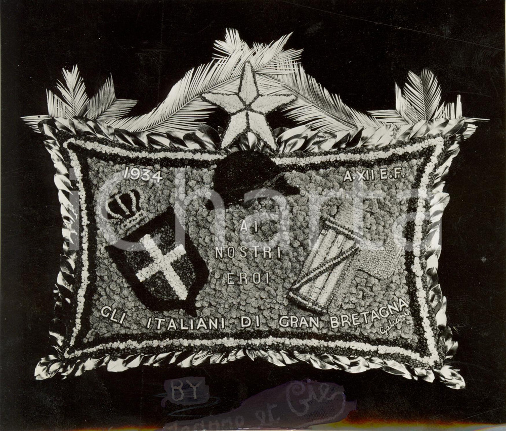 Fotografia d epoca originale 1934 ROMA Cuscino floreale ComunitÃ  italiane di GRAN BRETAGNA ed IRLANDA Foto 1