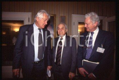Georges CHARPAK & Leon LEDERMAN - DIECI NOBEL MILAN 1994 * 35mm vintage slide 11