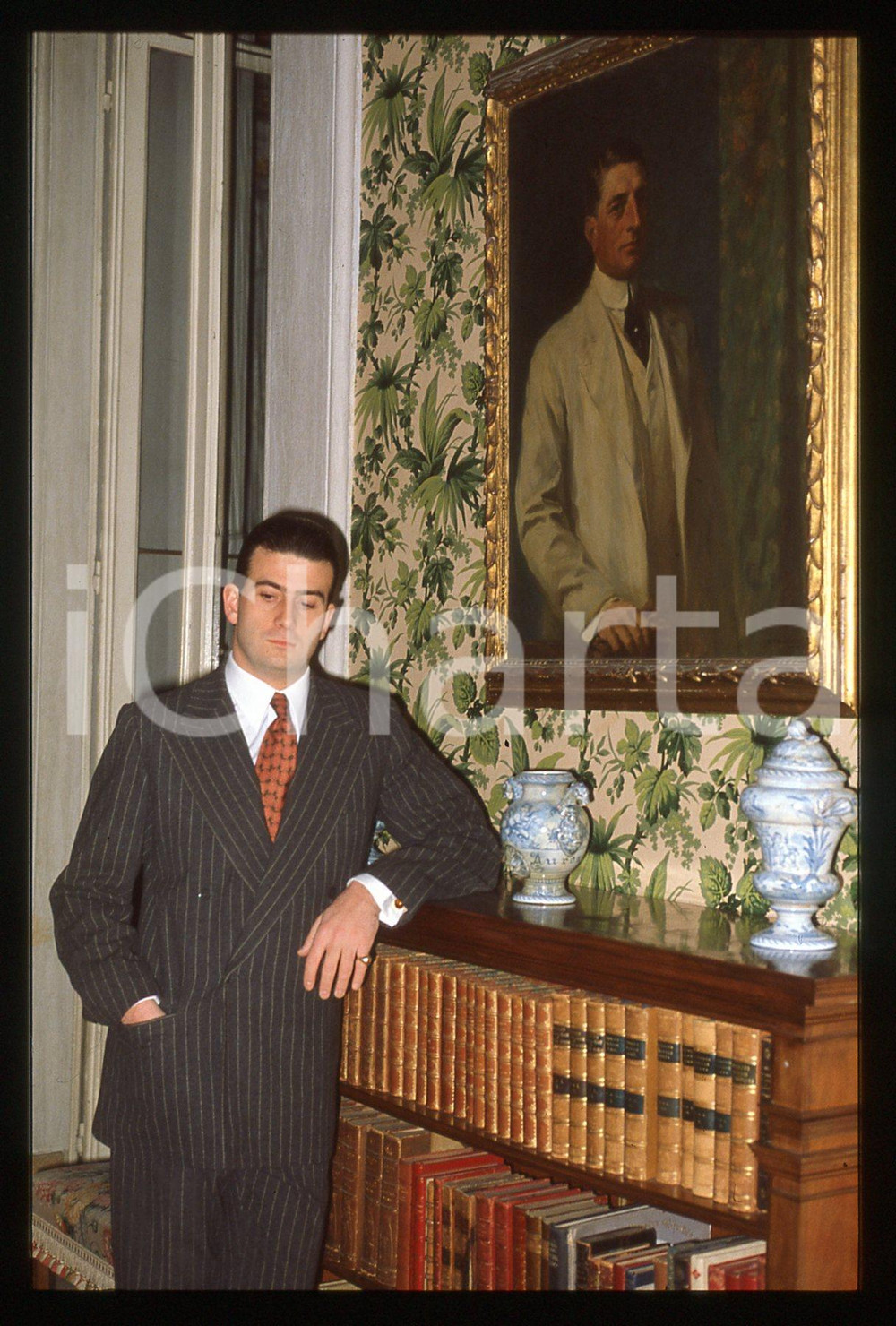 35mm vintage slide* 1990 ca COSTUME - Giovanni TORLONIA (8)