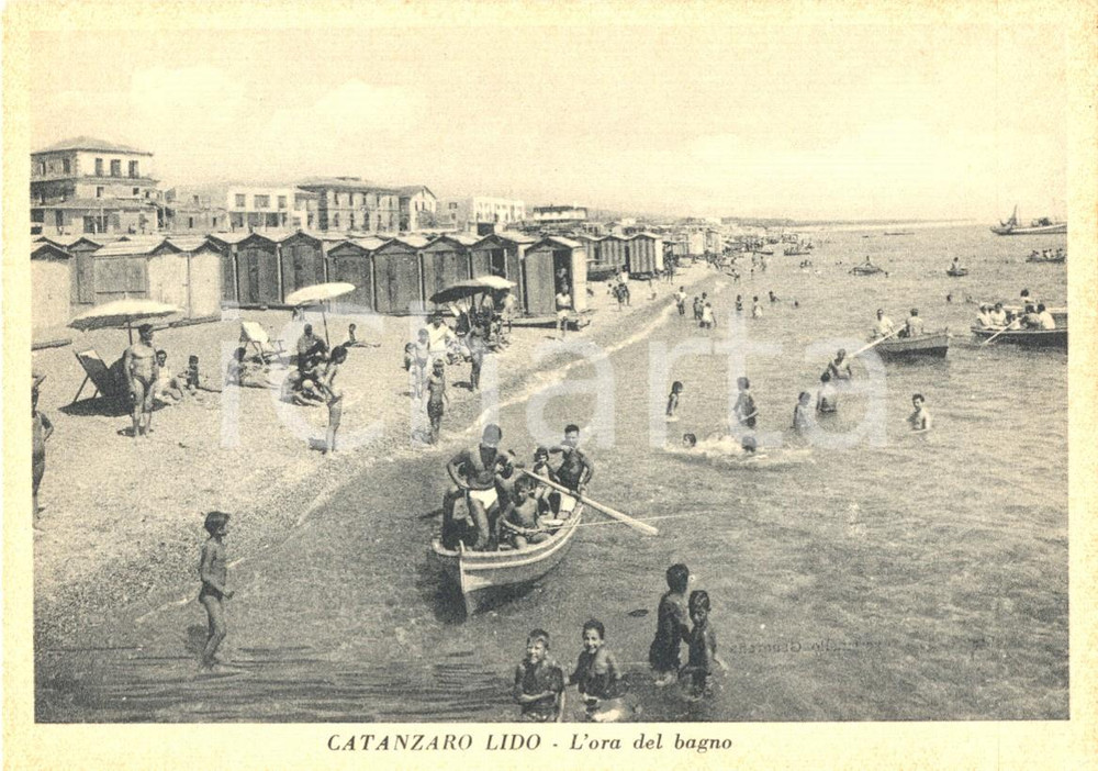 Cartolina originale da collezione 1940 ca CATANZARO L'ora del bagno al Lido *Cartolina postale animata FG NV 1