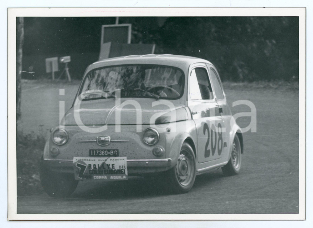 Fotografia d epoca originale 1960 ca 7Â° Rally dei COLLI EUGANEI Fiat 500 durante la gara Foto JOLLY CLUB 1