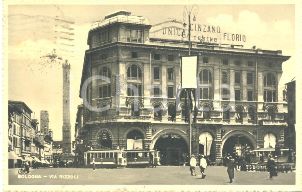 Cartolina originale da collezione 1949 BOLOGNA Via RIZZOLI animata con tram - CINZANO UNICA FLORIO Cartolina FP VG 1