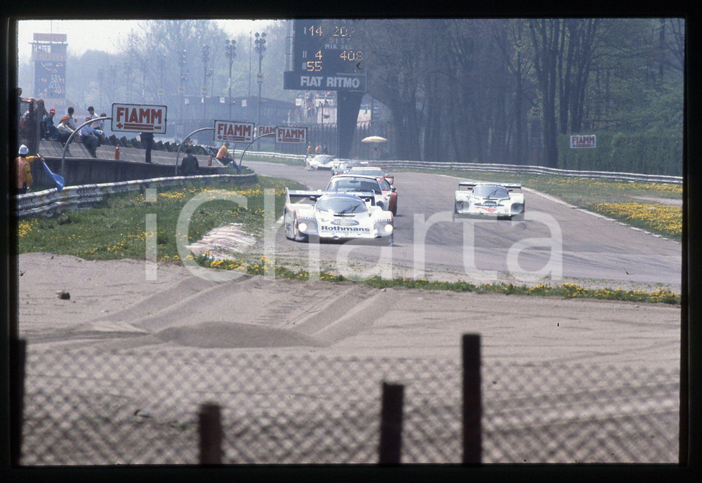 35mm vintage slide* 1984 1000 KM MONZA PORSCHE 956 ROTHMANS durante la gara (4)