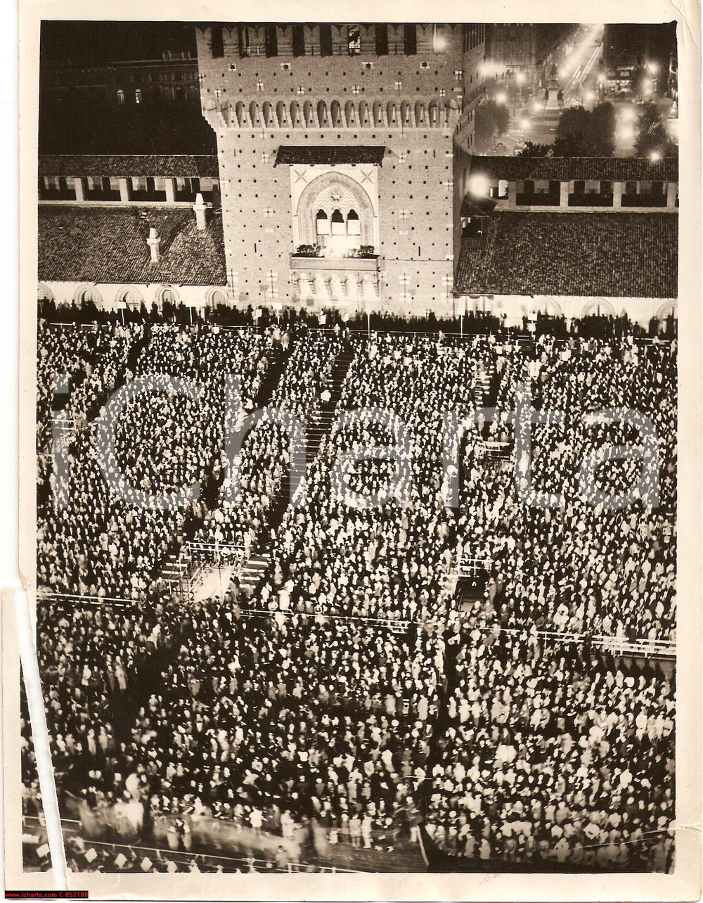 Fotografia d'epoca originale 1937 MILANO Lohengrin di Wagner al castello SFORZESCO 1