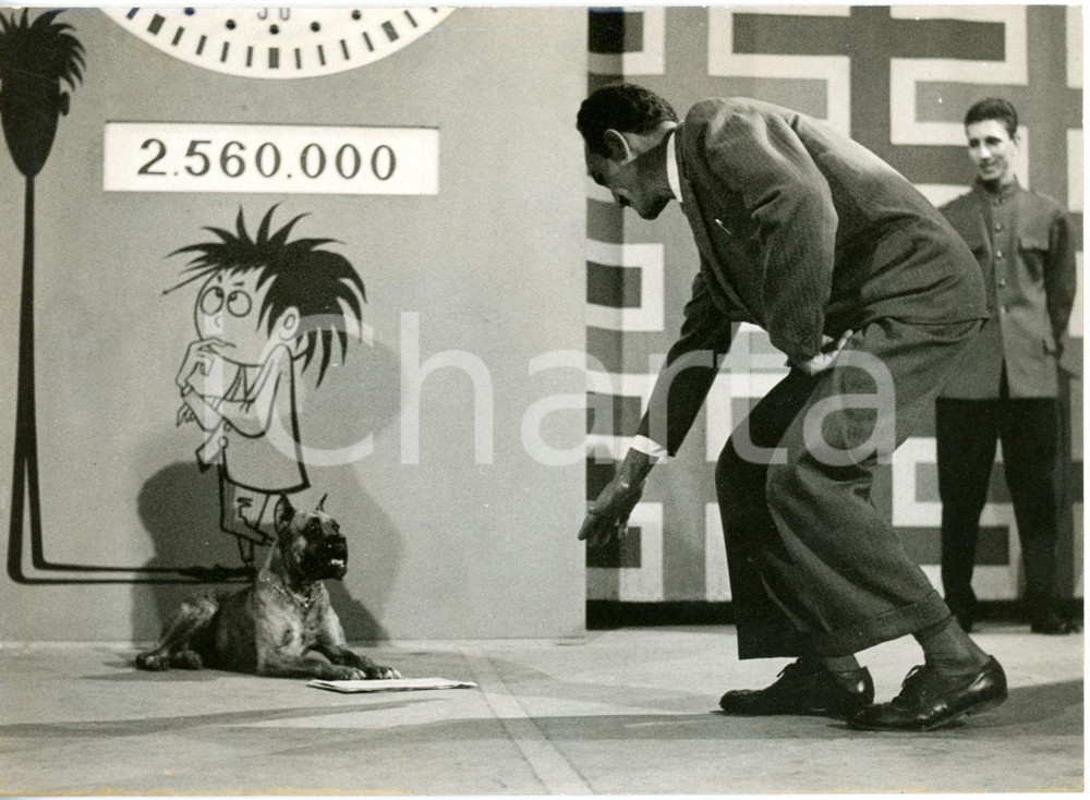1956 MILANO "LASCIA O RADDOPPIA?" Franco BETTI e il suo cane *Foto 18x13