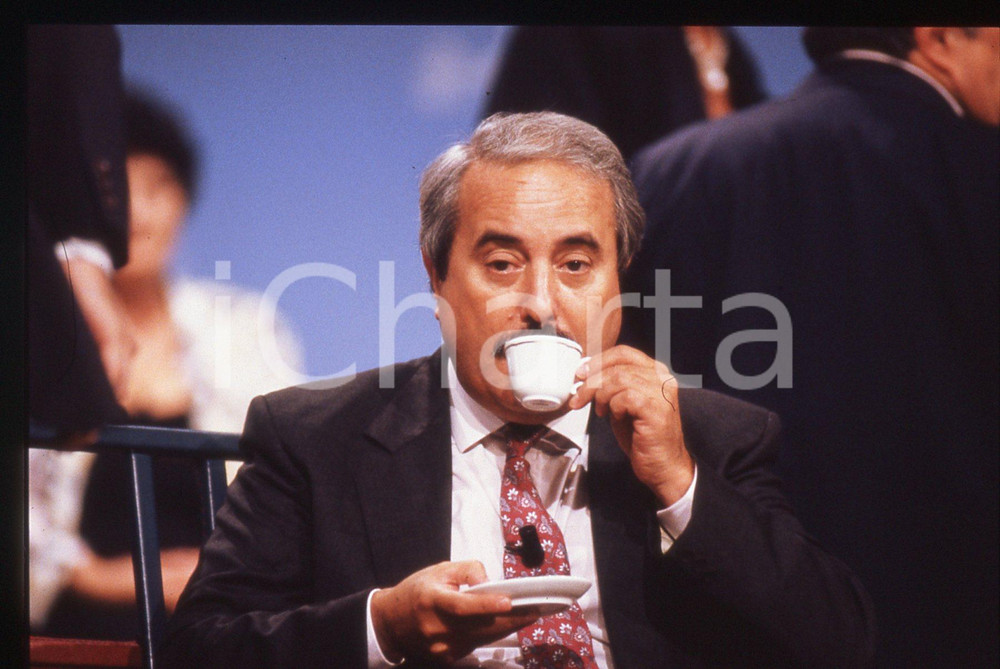 Fotografia d epoca originale 35mm vintage slide 1991 CANALE 5 Giovanni FALCONE al Maurizio Costanzo Show 2 1