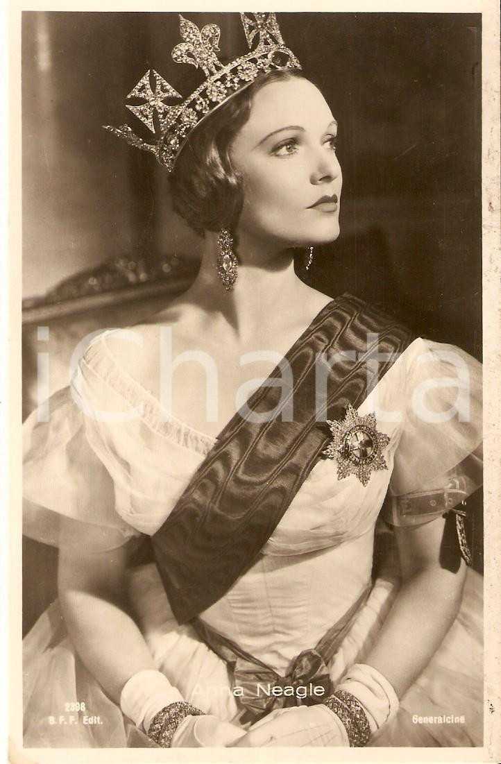 Cartolina originale da collezione 1938 CINEMA Attrice Anna NEAGLE in abiti regali Cartolina FP NV 1