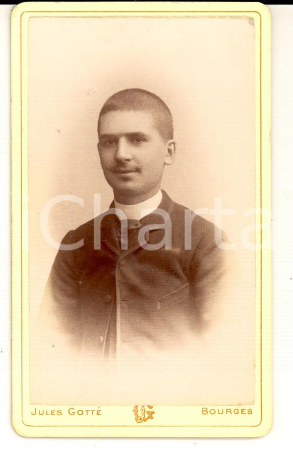 Fotografia d'epoca originale 1890 ca BOURGES (F) Ritratto di giovane uomo *Foto Jules GOTTE' 1